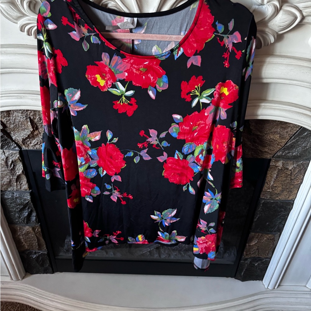 Floral Black and Red Women's Top